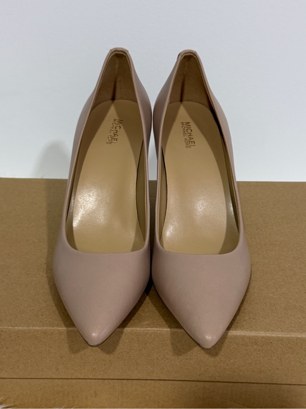 MICHAEL Michael Kors Blush Pink Pointed-Toe Pumps Ladies